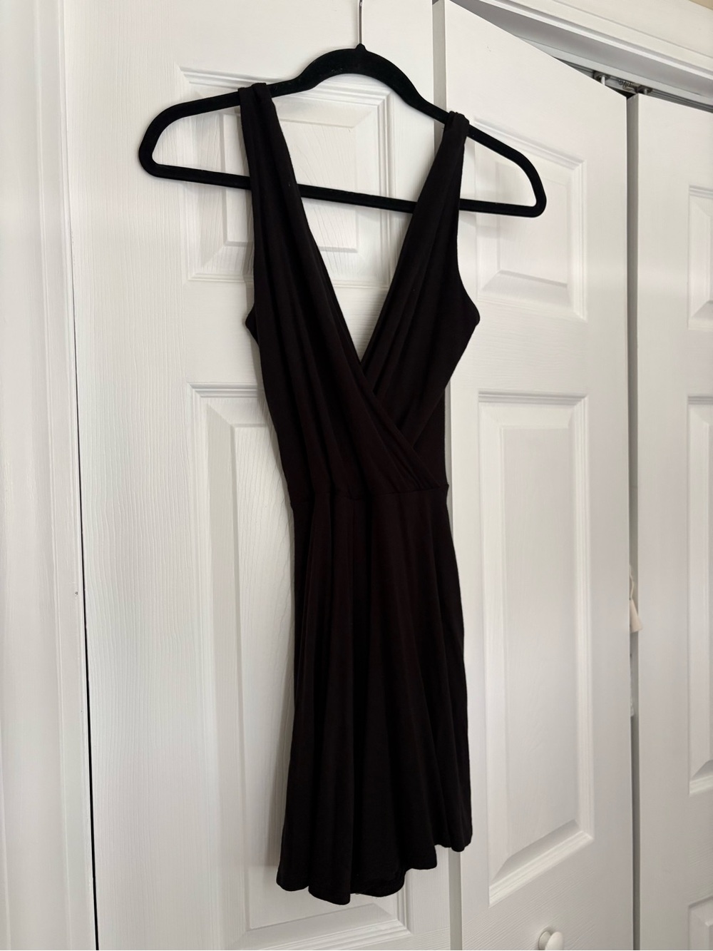 Classic Black V-Neck Sleeveless Romper